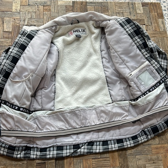 Helix Women’s Snowboard Plaid Jacket Small - Picture 13 of 16